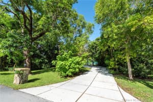4020 NW 101st Dr, Coral Springs, FL 33065, Sold 12/16/21