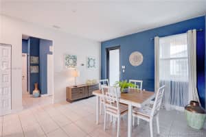 7865 NW 104th Ave, Doral, FL 33178, Sold 08/30/21