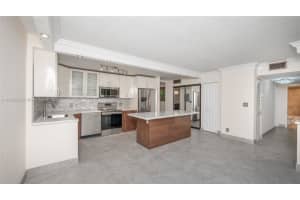 3440 NE 192 St, Miami, FL 33180, Sold 03/28/22