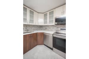 3440 NE 192 St, Miami, FL 33180, Sold 03/28/22