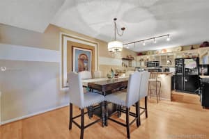 9470 NW 48th St, Sunrise, FL 33351, Sold 08/31/21