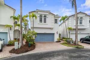 20875 NE 30th Pl, Miami, FL 33180, Sold 08/24/21