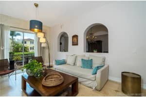 3138 NE 212th St, Aventura, FL 33180, Sold 11/30/21