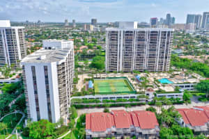 3610 Yacht Club Dr, Miami, FL 33180, Sold 07/30/21