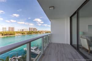 10201 E Bay Harbor Dr, Bay Harbor Islands, FL 33154, Sold 10/01/21