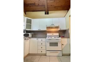 11355 SW 112th Cir Ln N, Miami, FL 33176, Sold 08/20/21