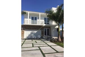 3315 NW 82nd Ct, Doral, FL 33122, Sold 10/05/21