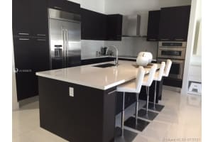 3315 NW 82nd Ct, Doral, FL 33122, Sold 10/05/21