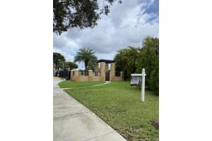 6121 SW 157th Pl, Miami, FL 33193, Sold 01/14/22