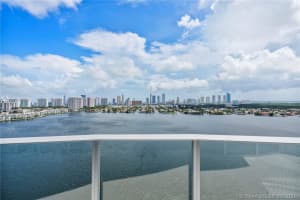 17111 Biscayne Blvd, North Miami Beach, FL 33160, Sold 06/16/22