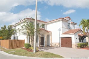 9875 NW 10th St, Miami, FL 33172, Sold 11/30/21