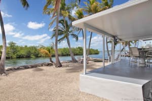 254 Camelot Dr, Tavernier, FL 33070, Sold 08/12/21