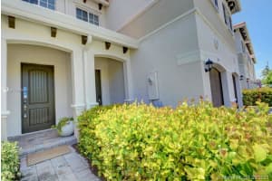 383 SE 1st Dr, Deerfield Beach, FL 33441, Sold 09/30/21