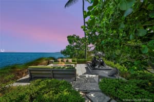 3323 Devon Ct, Miami, FL 33133, Sold 09/08/21