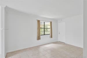 500 NE 2nd St, Dania Beach, FL 33004, Sold 10/13/21