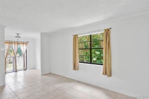 500 NE 2nd St, Dania Beach, FL 33004, Sold 10/13/21