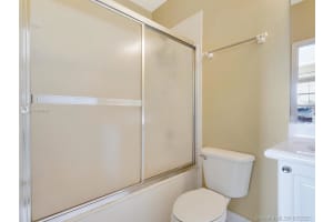 5430 NW 107th Ave, Doral, FL 33178, Sold 08/17/21