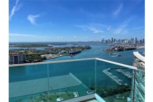 500 South Pointe Dr, Miami Beach, FL 33139, Sold 04/07/22