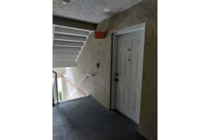 18890 NW 57th Ave, Hialeah, FL 33015, Sold 02/18/22
