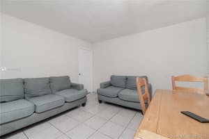 606 W 81st St, Hialeah, FL 33014, Sold 09/03/21