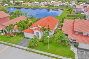 12166 NW 35th St, Sunrise, FL 33323, Sold 10/08/21
