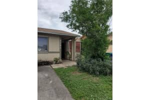 9561 W Daffodil Ln, Miramar, FL 33025, Sold 10/15/21