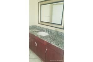 7280 SW 89th St UNIT D302, Miami, FL 33156, Sold 11/22/21