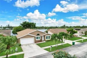 10151 SW 15th Pl, Davie, FL 33324, Sold 08/31/21