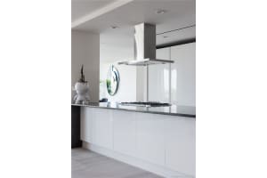 4701 Meridian Ave, Miami Beach, FL 33140, Sold 04/25/22