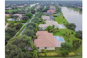 13956 SW 41st St, Davie, FL 33330, Sold 10/28/21