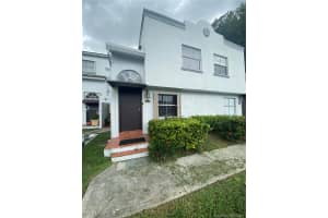 4674 NW 97th Pl, Doral, FL 33178, Sold 11/04/21