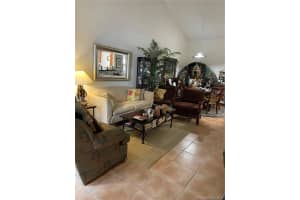 4674 NW 97th Pl, Doral, FL 33178, Sold 11/04/21