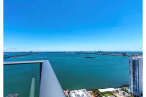 460 NE 28th St, Miami, FL 33137, Sold 03/02/22
