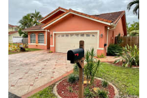 4229 SW 154th Ave, Miami, FL 33185, Sold 09/20/21