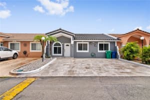 7644 NW 180th Terrace, Hialeah, FL 33015, Sold 09/15/21