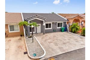 7644 NW 180th Terrace, Hialeah, FL 33015, Sold 09/15/21