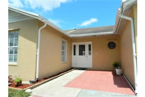 921 SW 88th Way, Pembroke Pines, FL 33025, Sold 08/20/21