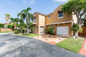 113 NW 85th Ct, Miami, FL 33126, Sold 09/13/21
