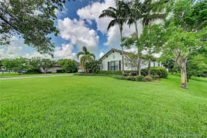 4415 Parkside Rd, Davie, FL 33328, Sold 09/23/21