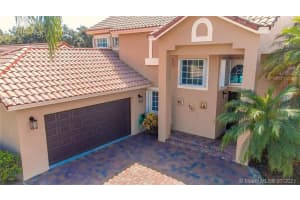 1200 Balboa Ct, Weston, FL 33326, Sold 08/26/21