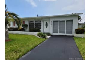 8230 NW 24th St, Sunrise, FL 33322, Sold 08/25/21