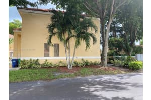 11297 Lakeview Dr, Coral Springs, FL 33071, Sold 03/07/22
