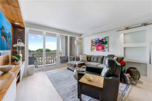 10 Edgewater Dr, Coral Gables, FL 33133, Sold 01/25/22