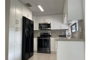 5704 Cody St, Hollywood, FL 33021, Sold 11/30/21