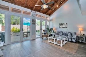 1033 NW 124th Ave, Pembroke Pines, FL 33026, Sold 09/10/21