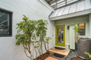 7130 SW 48th Ln, Miami, FL 33155, Sold 09/10/21