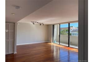 441 Valencia Ave, Coral Gables, FL 33134, Sold 10/29/21