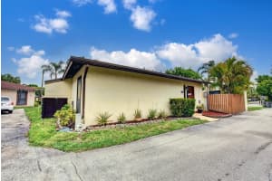 4908 Alder Dr, West Palm Beach, FL 33417, Sold 11/17/21