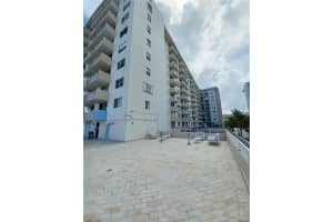 345 Ocean Dr, Miami Beach, FL 33139, Sold 01/12/22