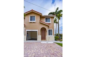 21001 NW 14th Pl, Miami, FL 33169, Sold 09/15/21